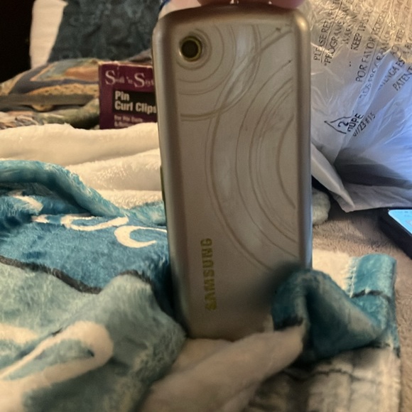 T-Mobile old lime green phone (parts only) - Picture 3 of 4